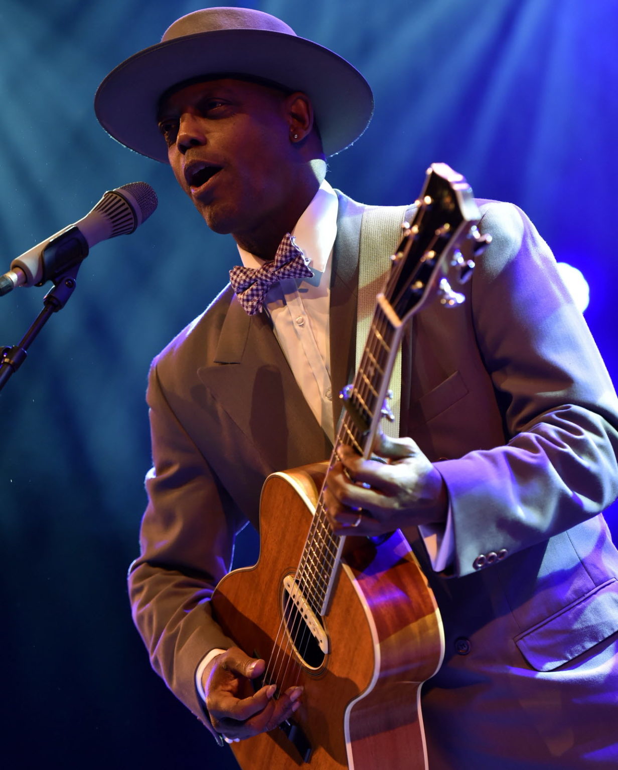 Eric Bibb - Dixiefrog Records